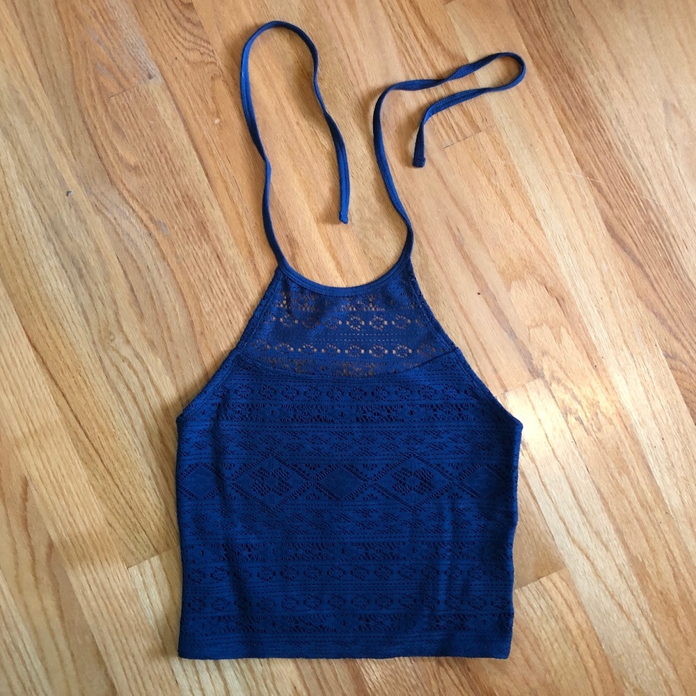 ⬇️ Dark Blue Cropped Halter Top 🌜🌻
